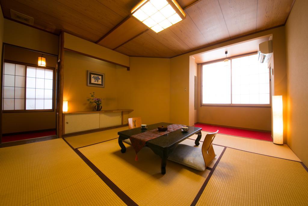 Watanabe Hotel Нагоя Стая снимка